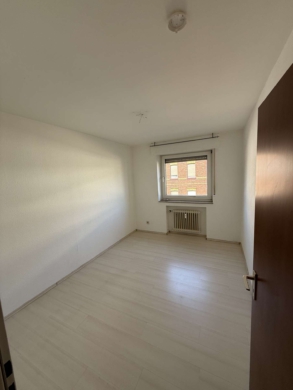 Arbeitszimmer - Moderne 3-Zimmer-Wohnung mit Balkon