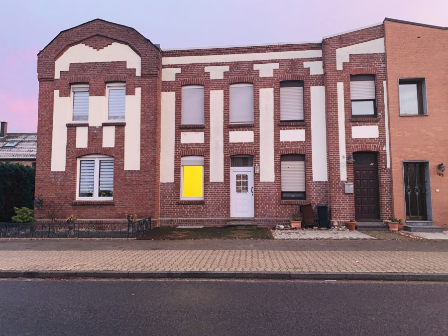 1-min - Charmantes Reihenhaus mit viel Potenzial in zentraler Lage von Mönchengladbach-Neuwerk