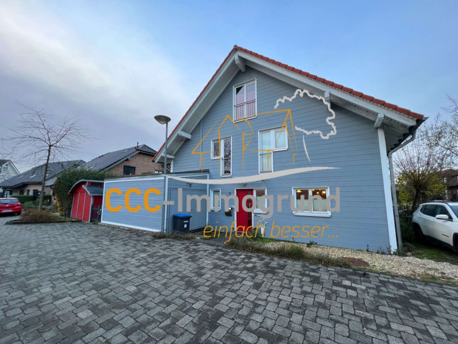 Titelbild - Neuwertig und ökologisch: Doppelhaushälfte in Holzbauweise in Toplage
