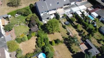1.3 - Charmantes Reihenendhaus mit großem Grundstück in beliebter West-Lage
