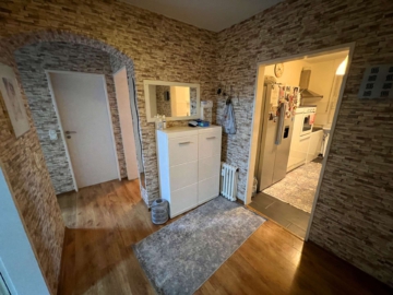 Flur - Gepflegte 3-Zimmer Wohnung im Krefelder Zentrum