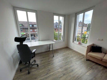 8 - Moderne und energieeffiziente Maisonette-Wohnung mit Villen-Charakter