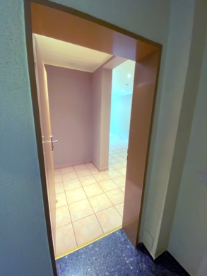 4.0-min - Zeitlose 3,5-Zimmer-Wohnung mit viel Platz am Zentrum von Neukirchen