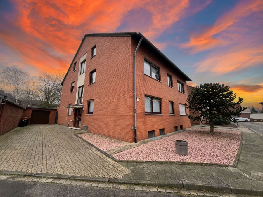 1 - Top instandgehalten: Vermietetes Mehrfamilienhaus mit 5 Einheiten und perfektem Rendite-Potenzial