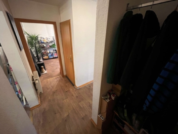 8 - Doppelhaushälfte mit großem Grundstück und traumhaftem Garten