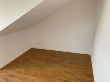 Schlafzimmer - Renovierte 2-Zimmer Wohnung in Krefeld-Stadtmitte