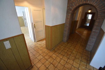 3 - Freistehendes, historisches Einfamilienhaus mit ELW und XXL-Grundstück direkt an der Natur