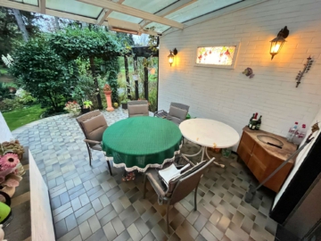 Bild16 - Zwischen Rhein und See: Gepflegtes Zweifamilienhaus mit traumhaftem Grundstück in den Haesen