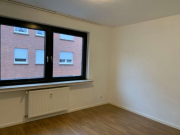 Schlafzimmer - Geräumige 3-Zimmer Wohnung in verkehrsgünstiger Lage