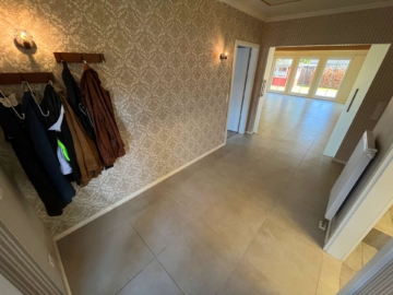 2 - Endlich den Traum leben: Neuwertiger, barrierearmer Bungalow in nachhaltiger Bauweise & ruhiger Lage