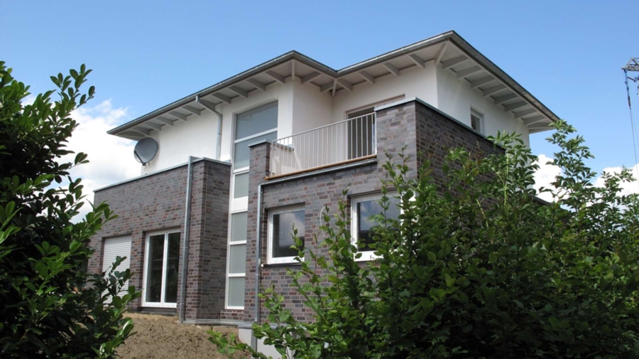 Hausbeispiel - Ihr frei geplantes Traumhaus auf einem der LETZTEN Grundstücke im Neubaugebiet „Am Weiß