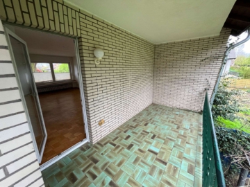 4 - Freistehendes Einfamilienhaus mit großem Grundstück und traumhaftem Ausblick in absoluter Bestlage